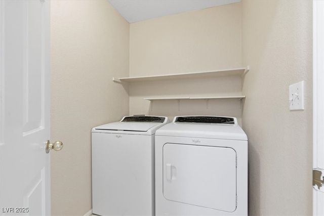 8252 Illusion Court, Las Vegas, NV 89145