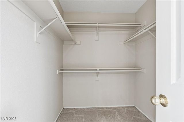 8252 Illusion Court, Las Vegas, NV 89145