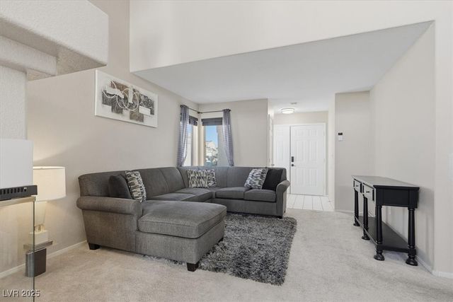 8252 Illusion Court, Las Vegas, NV 89145