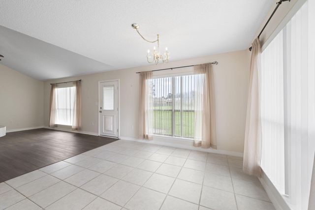 7221 Broadmoor Street, Navarre, FL 32566