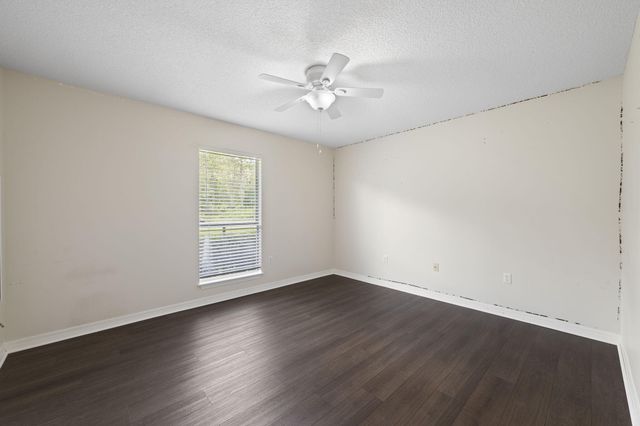 7221 Broadmoor Street, Navarre, FL 32566