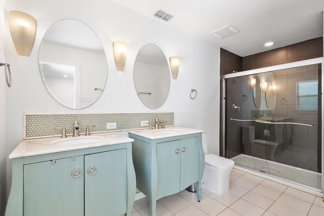 1804 Wildrose DR, Austin, TX 78721