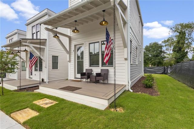 184 W Jarrard Street, Cleveland, GA 30528