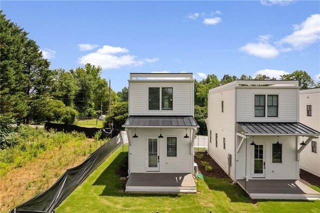 184 W Jarrard Street, Cleveland, GA 30528
