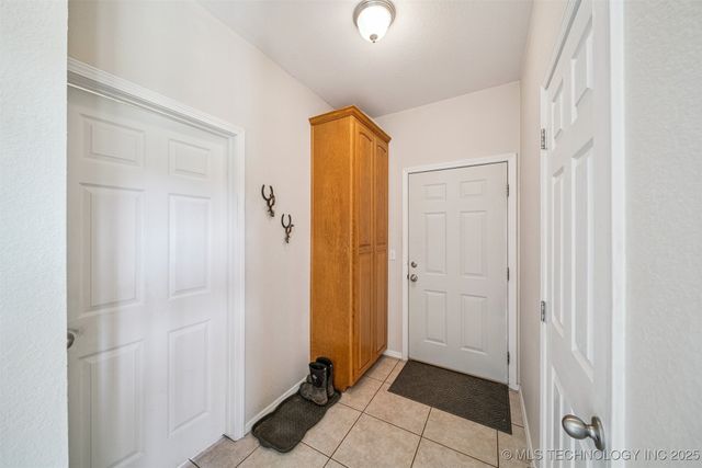 6628 N 427 Road, Chelsea, OK 74016