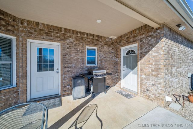 6628 N 427 Road, Chelsea, OK 74016