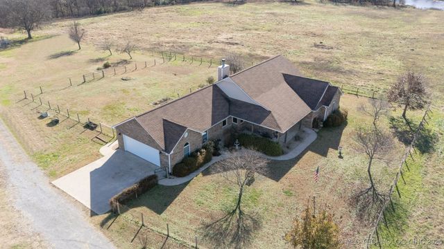 6628 N 427 Road, Chelsea, OK 74016