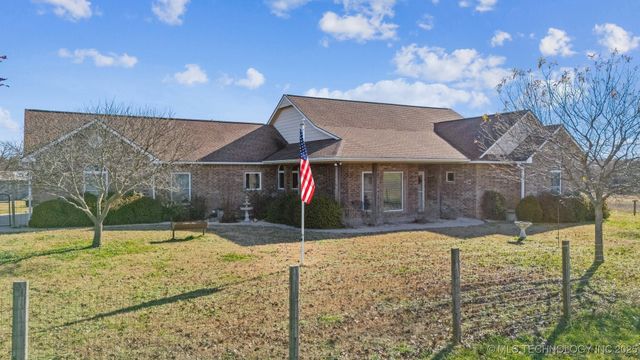 6628 N 427 Road, Chelsea, OK 74016