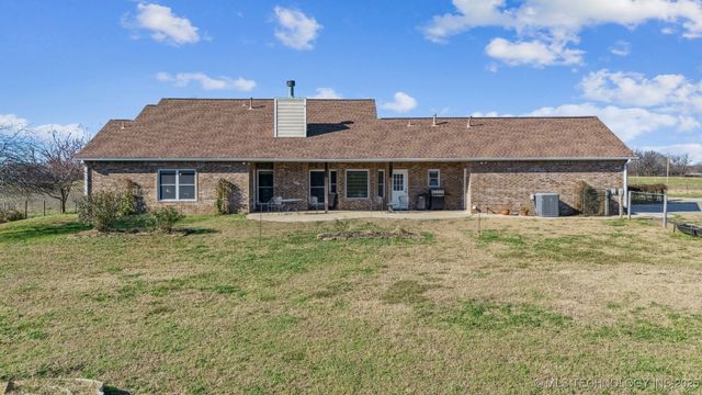 6628 N 427 Road, Chelsea, OK 74016