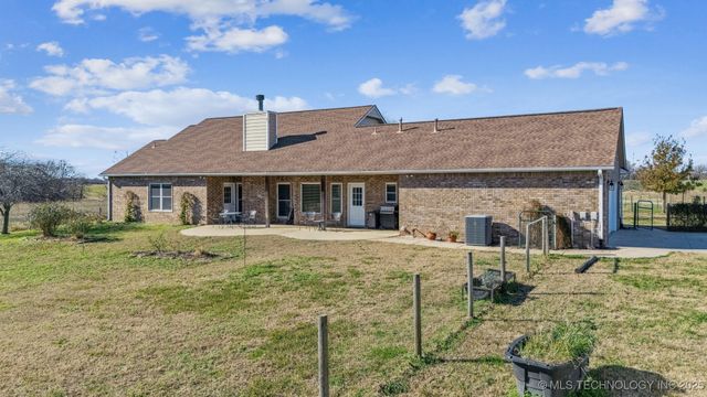 6628 N 427 Road, Chelsea, OK 74016