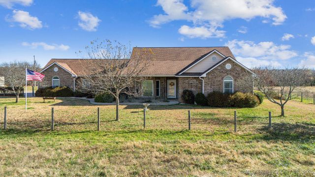 6628 N 427 Road, Chelsea, OK 74016