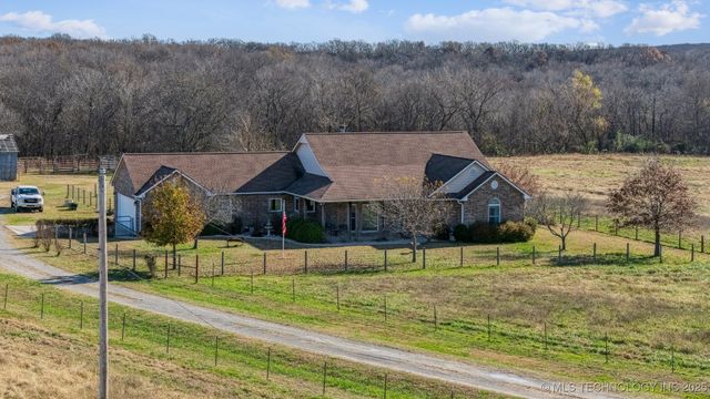 6628 N 427 Road, Chelsea, OK 74016