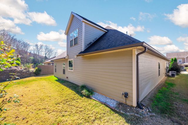 5445 Bungalow Circle, Hixson, TN 37343