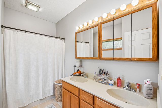 6624 145th Circle N, Hugo, MN 55038