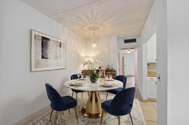 3300 Springdale Boulevard 208, Palm Springs, FL 33461