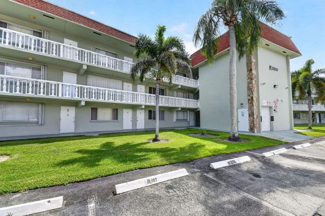 3300 Springdale Boulevard 208, Palm Springs, FL 33461