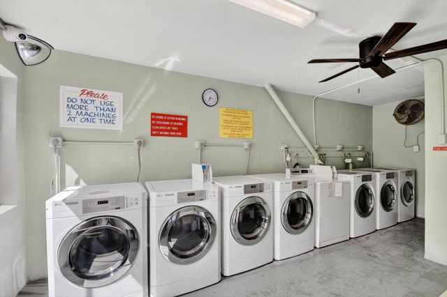 3300 Springdale Boulevard 208, Palm Springs, FL 33461