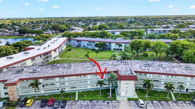 3300 Springdale Boulevard 208, Palm Springs, FL 33461