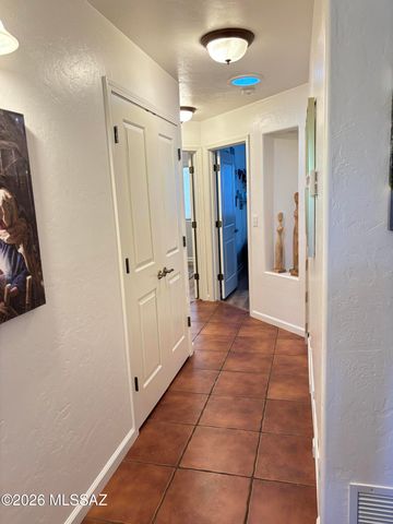 1021 N Darlene Drive, Vail, AZ 85641