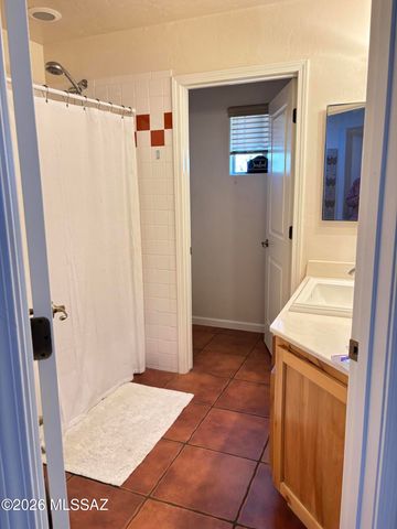 1021 N Darlene Drive, Vail, AZ 85641