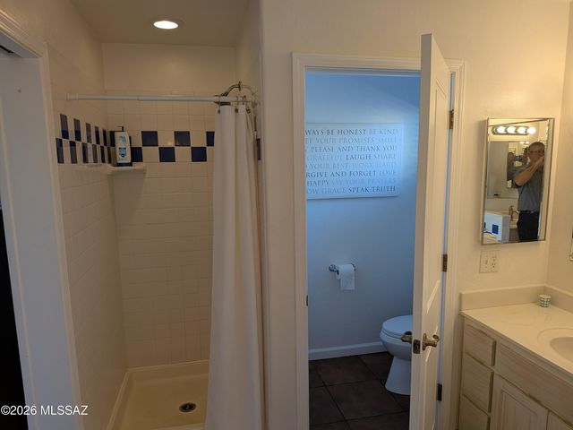 1021 N Darlene Drive, Vail, AZ 85641