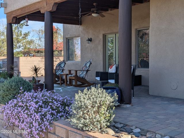 1021 N Darlene Drive, Vail, AZ 85641