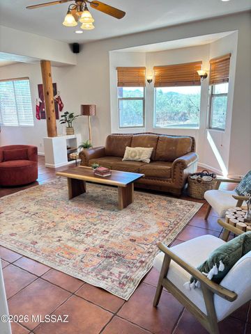 1021 N Darlene Drive, Vail, AZ 85641