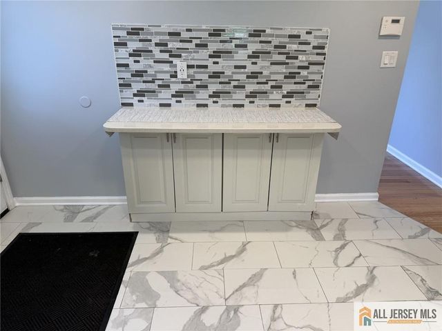 170 Prospect Avenue, Edison, NJ 08817