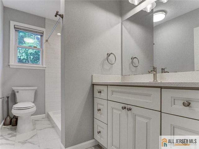 170 Prospect Avenue, Edison, NJ 08817