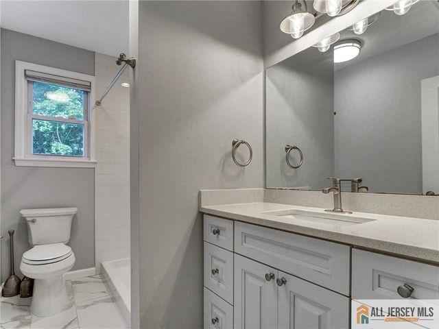 170 Prospect Avenue, Edison, NJ 08817
