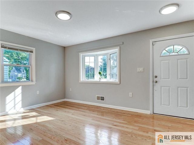 170 Prospect Avenue, Edison, NJ 08817