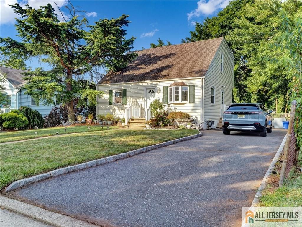170 Prospect Avenue, Edison, NJ 08817