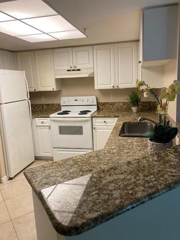 1700 CRESTWOOD Court S 1708, Royal Palm Beach, FL 33411