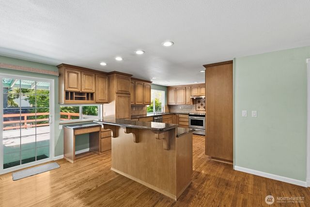 7826 Agate Drive SW, Lakewood, WA 98498