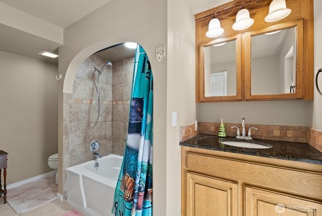 7826 Agate Drive SW, Lakewood, WA 98498