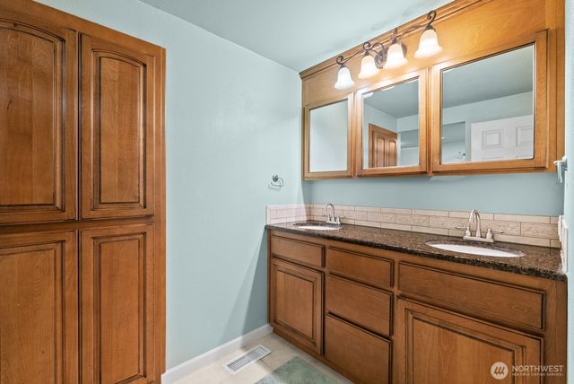 7826 Agate Drive SW, Lakewood, WA 98498