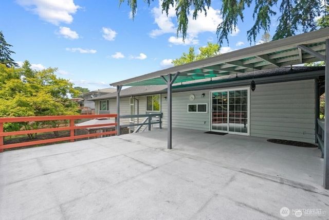 7826 Agate Drive SW, Lakewood, WA 98498