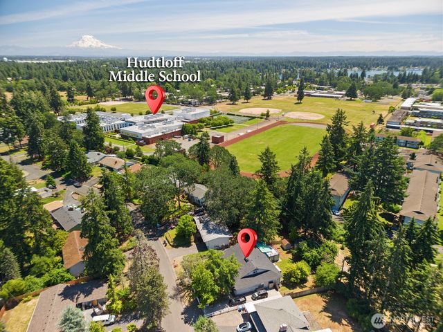 7826 Agate Drive SW, Lakewood, WA 98498