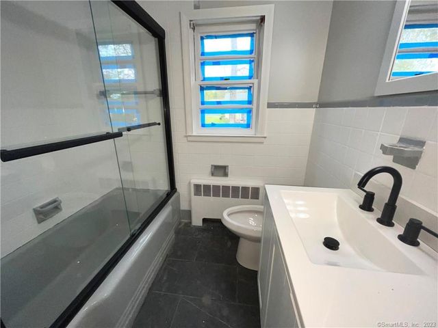 79 Goodwin Avenue, Wethersfield, CT 06109