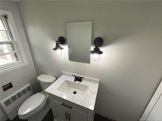 79 Goodwin Avenue, Wethersfield, CT 06109