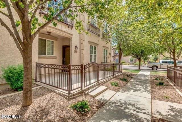 4750 E THUNDERHEART Trail 102, Gilbert, AZ 85297