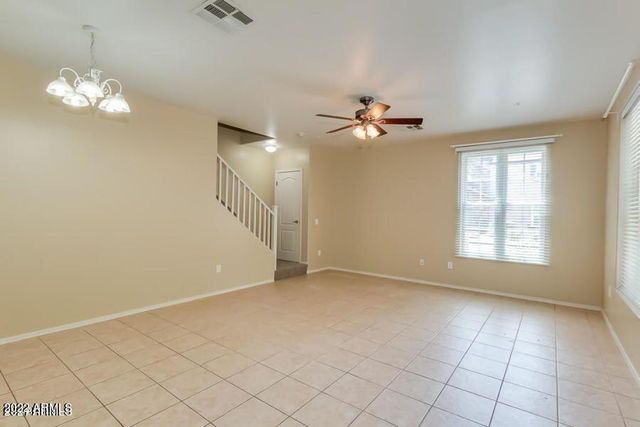4750 E THUNDERHEART Trail 102, Gilbert, AZ 85297