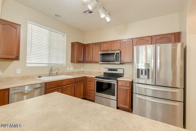 4750 E THUNDERHEART Trail 102, Gilbert, AZ 85297