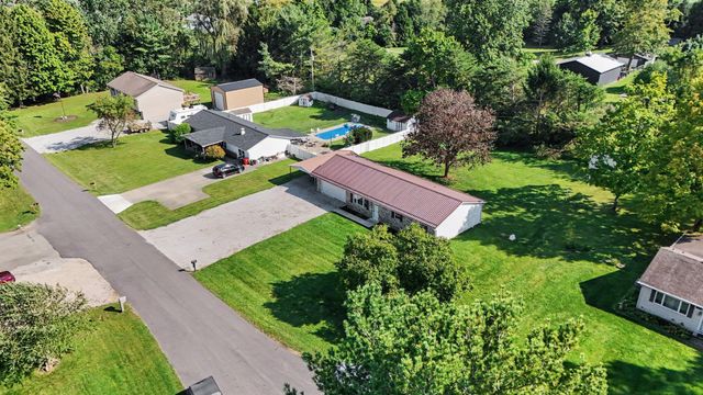 197 Helen Road SW, Pataskala, OH 43062