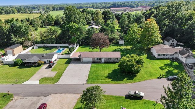 197 Helen Road SW, Pataskala, OH 43062