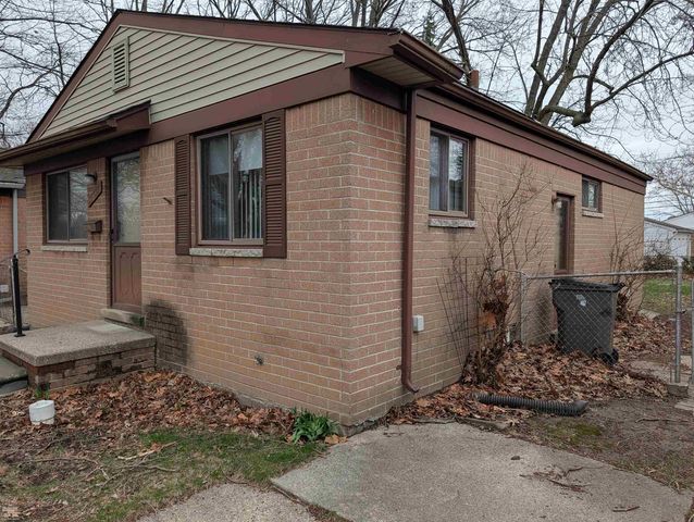 19557 Webster Street, Clinton Twp, MI 48035