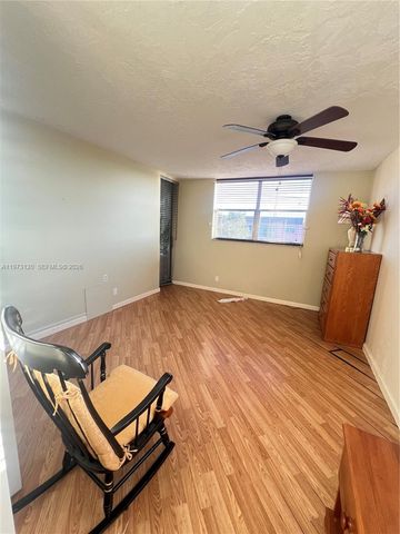 2851 Somerset Dr 417, Lauderdale Lakes, FL 33311