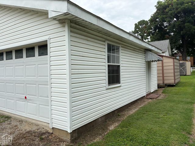 510 S McClure Street S, Jonesboro, AR 72401