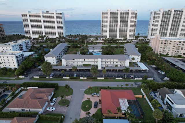 2730 Banyan Road B 1, Boca Raton, FL 33432