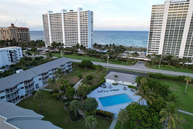 2730 Banyan Road B 1, Boca Raton, FL 33432